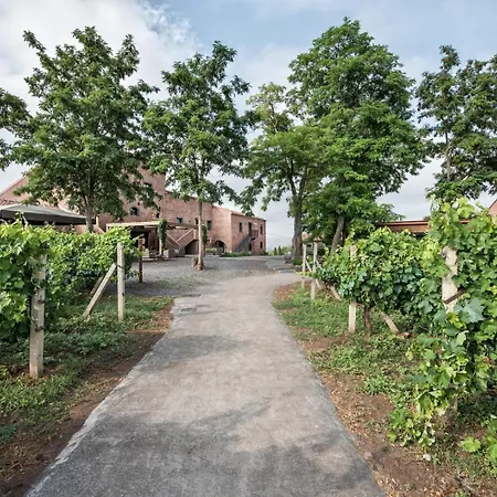 Firriato Hospitality Cavanera Etnea Resort&wine Experience *